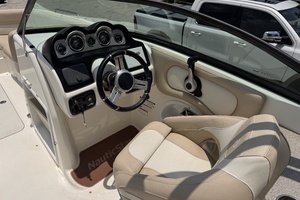 24ft NauticStar Yacht For Sale
