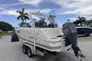 24ft NauticStar Yacht For Sale