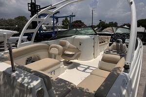 24ft NauticStar Yacht For Sale