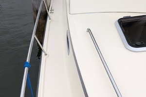 Lily Pad 32ft Atlas Yacht For Sale