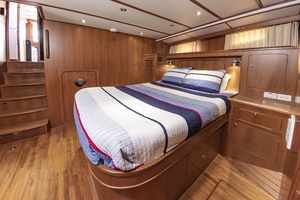 Boondocks V 52ft DeFever Yacht For Sale