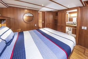 Boondocks V 52ft DeFever Yacht For Sale