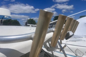 LUTORIA 30ft Pursuit Yacht For Sale