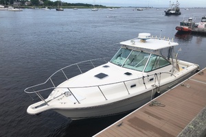 30' Pursuit 2003