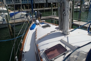 Sapphire 38ft Irwin Yacht For Sale