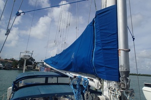 Sapphire 38ft Irwin Yacht For Sale