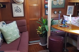 Sapphire 38ft Irwin Yacht For Sale