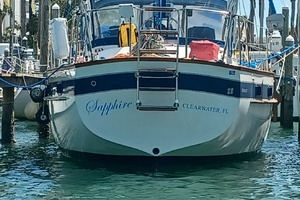 Sapphire 38ft Irwin Yacht For Sale