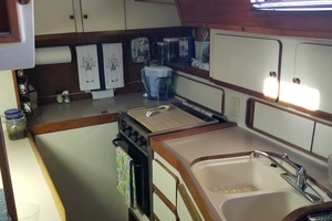 Sapphire 38ft Irwin Yacht For Sale