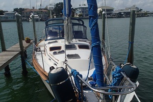 Sapphire 38ft Irwin Yacht For Sale