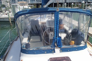 Sapphire 38ft Irwin Yacht For Sale