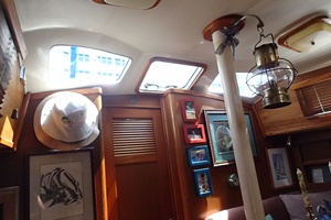 Sapphire 38ft Irwin Yacht For Sale