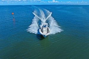 27ft Pathfinder Yacht For Sale