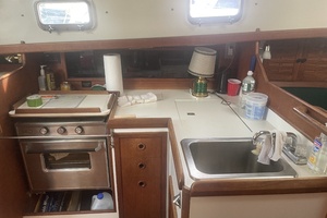 FIESTY 31ft Nonsuch Yacht For Sale