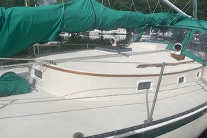 FIESTY 31ft Nonsuch Yacht For Sale