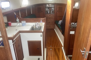 FIESTY 31ft Nonsuch Yacht For Sale