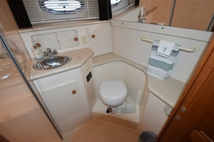 Liquid Asset 35ft Carver Yacht For Sale