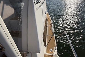 Liquid Asset 35ft Carver Yacht For Sale