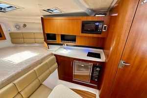 33ft Edgewater Yacht For Sale