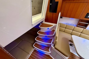 33ft Edgewater Yacht For Sale