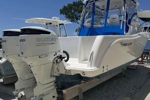 32ft Pro Line Yacht For Sale