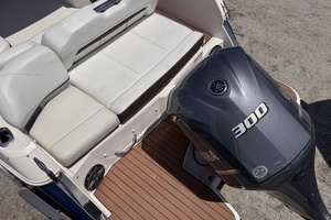 26ft Regal Yacht For Sale