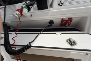 23ft Sportsman Yacht For Sale