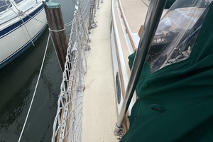 Three Little Birds 37ft Tayana Yacht For Sale
