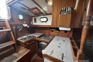 Three Little Birds 37ft Tayana Yacht For Sale