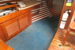 Three Little Birds 37ft Tayana Yacht For Sale