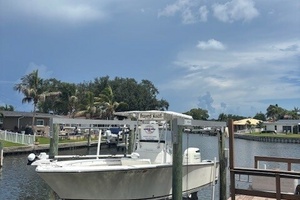 Frayed Knot 23ft Tracker Yacht For Sale