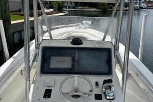 Frayed Knot 23ft Tracker Yacht For Sale