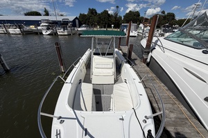 26ft Boston Whaler Yacht For Sale