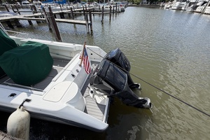 26ft Boston Whaler Yacht For Sale