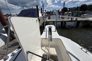 26ft Boston Whaler Yacht For Sale