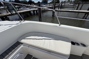 26ft Boston Whaler Yacht For Sale