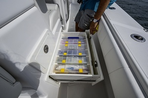 E Z WAY 41ft Bahama Yacht For Sale