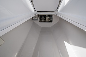 E Z WAY 41ft Bahama Yacht For Sale