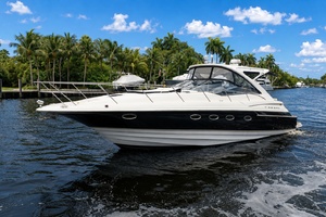 44ft Regal Yacht For Sale