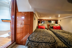44ft Regal Yacht For Sale