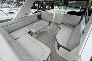 25ft Sea Ray Yacht For Sale