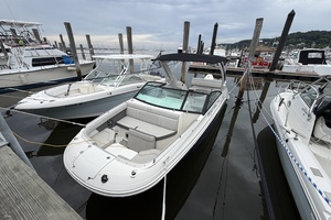 25ft Sea Ray Yacht For Sale