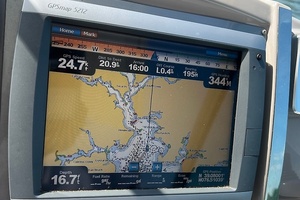 Pulling Chocks 33ft Chaparral Yacht For Sale