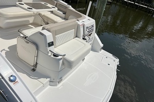Pulling Chocks 33ft Chaparral Yacht For Sale