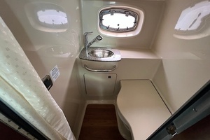 Pulling Chocks 33ft Chaparral Yacht For Sale