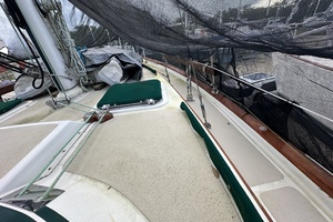 Sweet Emotion 42ft Endeavour Yacht For Sale