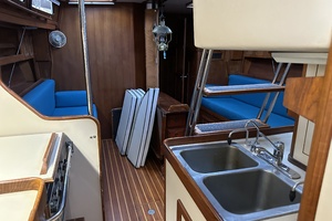 Sweet Emotion 42ft Endeavour Yacht For Sale