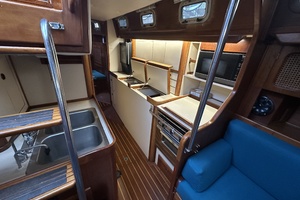 Sweet Emotion 42ft Endeavour Yacht For Sale