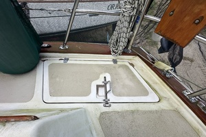 Sweet Emotion 42ft Endeavour Yacht For Sale