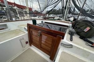 Sweet Emotion 42ft Endeavour Yacht For Sale